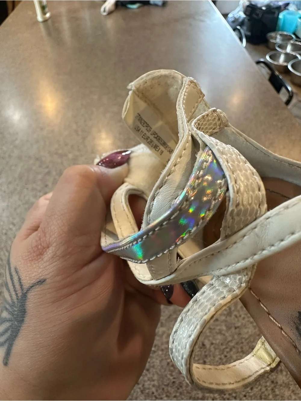 Girls White Floral Gladiator Sandals - Kids Shoes
